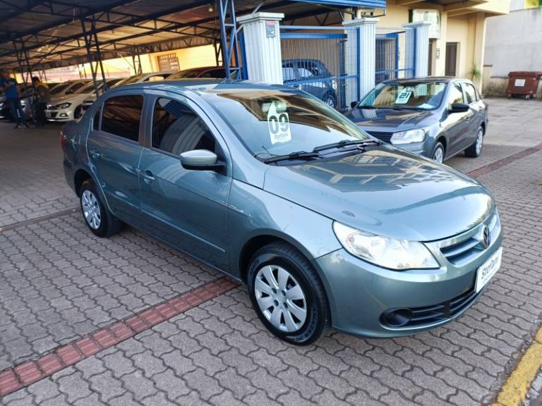 VOLKSWAGEN - VOYAGE - 2008/2009 - Cinza - R$ 33.900,00
